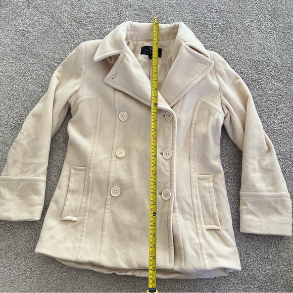 GALLERY Cream Colored Wool Button up Peacoat NWOT - Picture 9 of 11